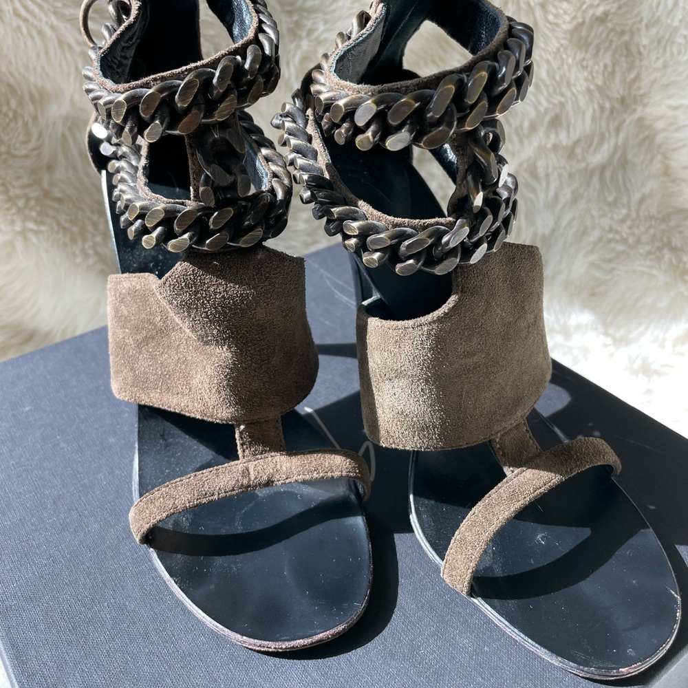 GIVENCHY SANDALS OLIVE GREEN